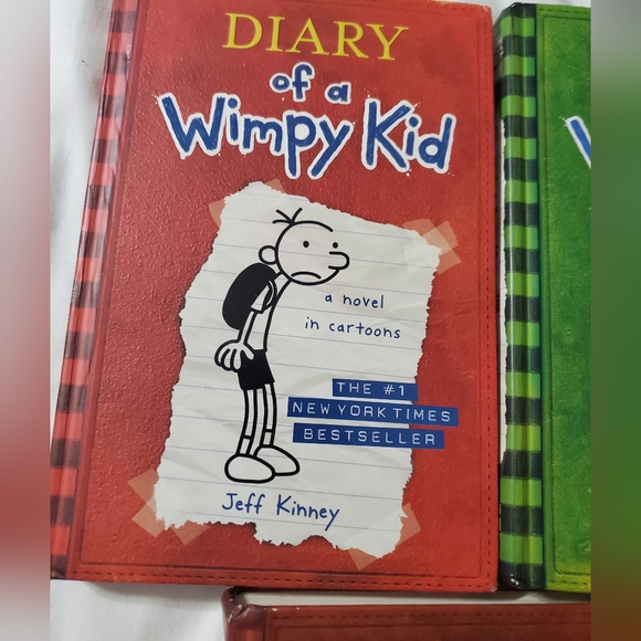 :* Lot Of 5 Jeff Kinney  diary of a wimpy kid Books - Picture 2 of 13